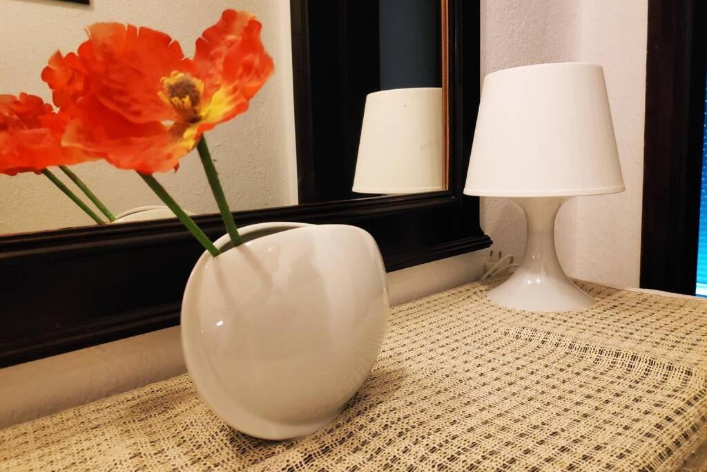 מטהמורפוסי Iris Room מראה חיצוני תמונה