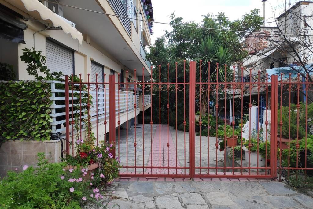 מטהמורפוסי Iris Room מראה חיצוני תמונה