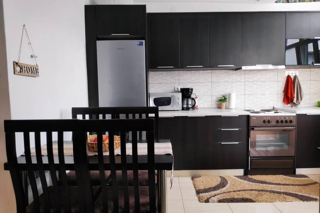 מטהמורפוסי Iris Room מראה חיצוני תמונה
