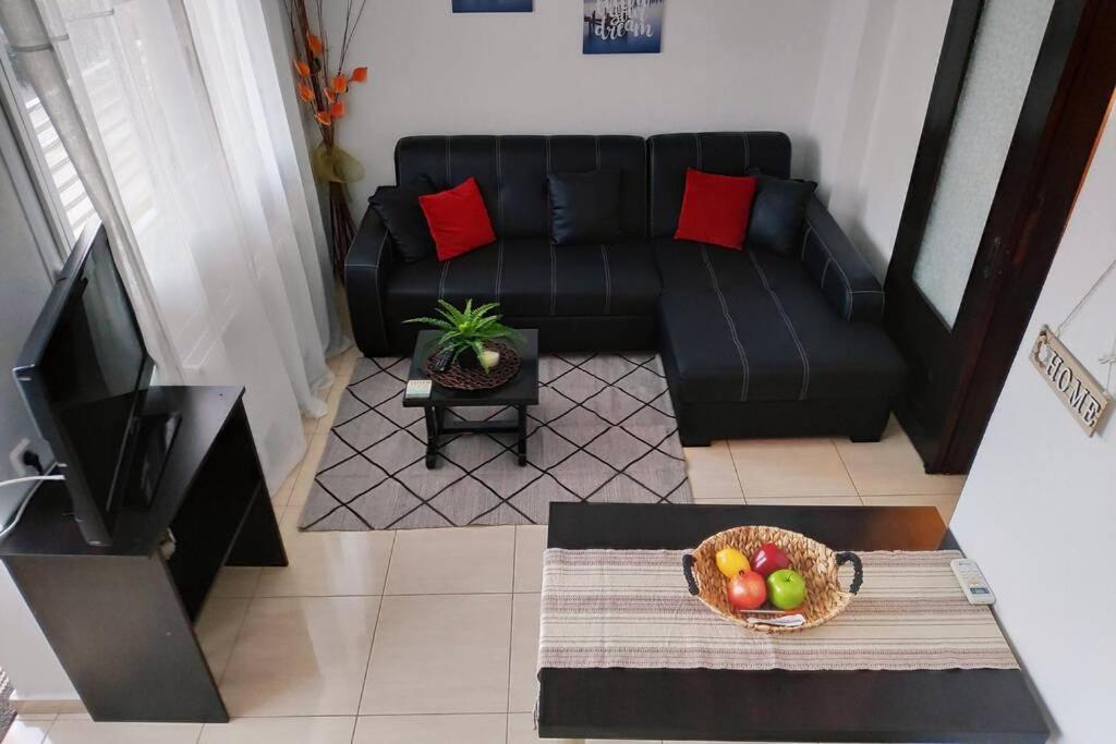 מטהמורפוסי Iris Room מראה חיצוני תמונה